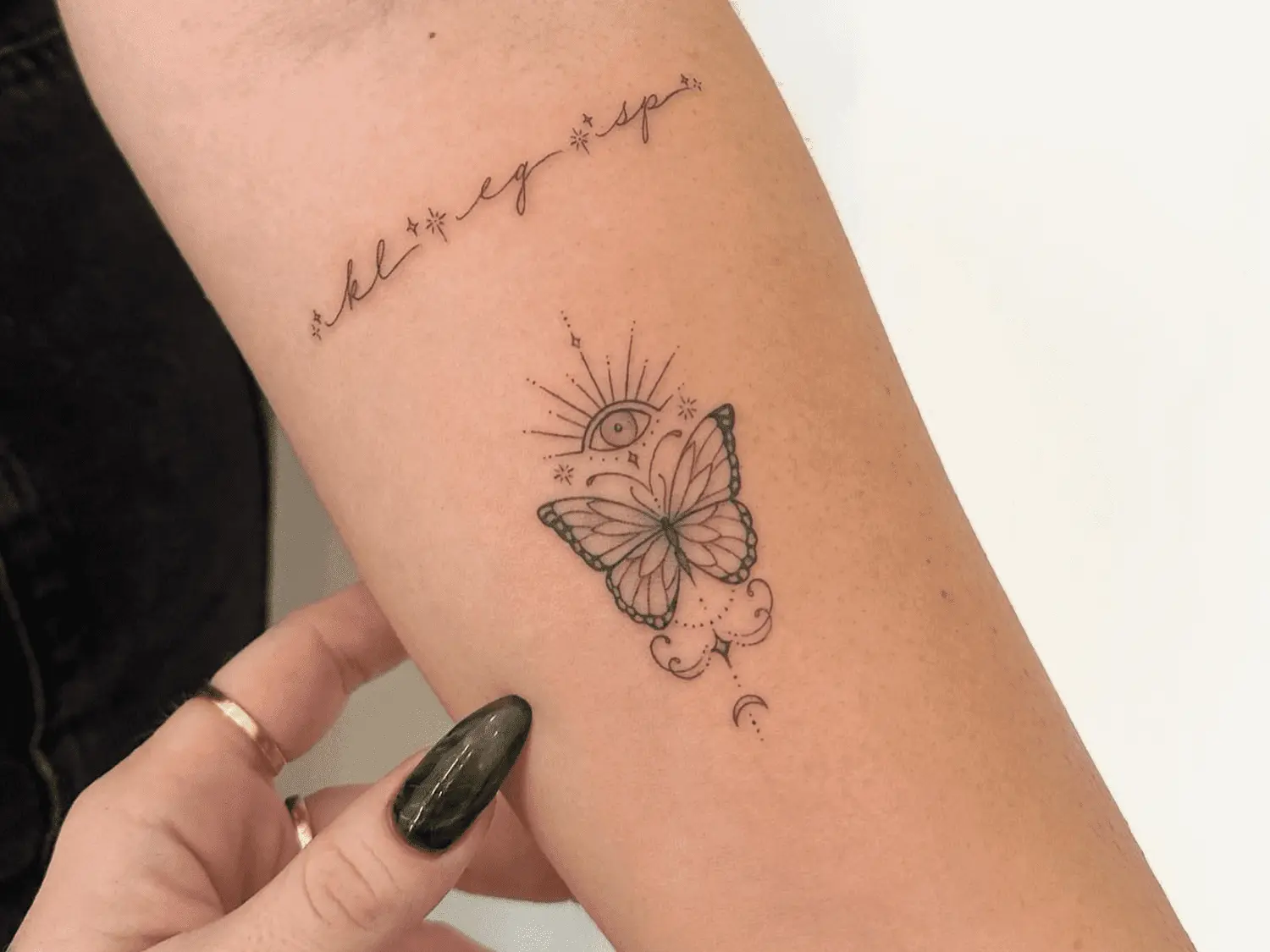 How Long Does It Take for a Tattoo to Heal? Tattoo Aftercare Guide: